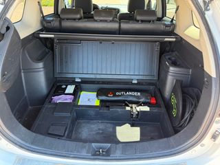 MITSUBISHI Outlander 2.0 PHEV Kaiteki Auto 4WD