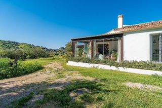 Chalet en venta en Puerto de la Torre - Atabal en Málaga