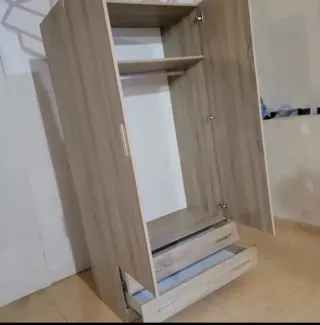 Armarios de madera disponible en varias medidas