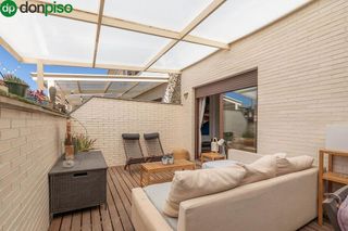 Casa adosada en venta en Crta. De la Sierra en Granada