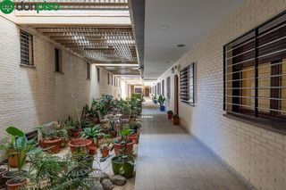 Casa adosada en venta en Crta. De la Sierra en Granada