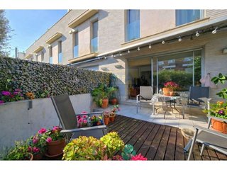 Casa adosada en venta en Bardají-Molí de Baix en Cubelles