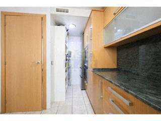 Casa adosada en venta en Bardají-Molí de Baix en Cubelles