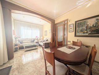 Casa pareada en venta en Ca n'Aurell en Terrassa