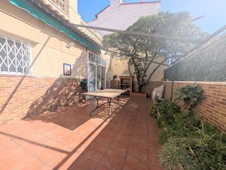 Casa pareada en venta en Ca n'Aurell en Terrassa