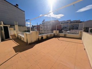 Casa pareada en venta en Ca n'Aurell en Terrassa