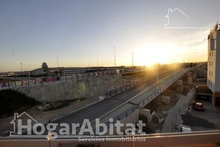 Chalet en venta en El Mercado en Manises