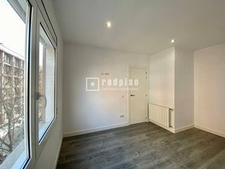 Piso en venta en Sant Antoni en Barcelona
