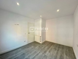 Piso en venta en Sant Antoni en Barcelona