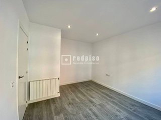 Piso en venta en Sant Antoni en Barcelona