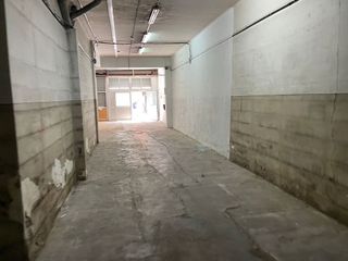 Local comercial en venta en Fondo en Santa Coloma de Gramanet