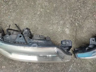 Faros Renault Laguna