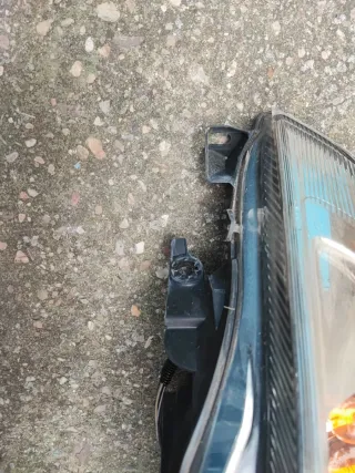 Faros Renault Laguna