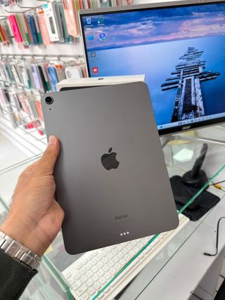 iPad Air 5ª Gen 64GB Wifi Gris (A2588)