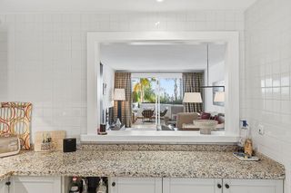 Piso en venta en Los Naranjos - Las Brisas en Marbella