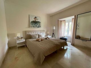 Piso en venta en Los Naranjos - Las Brisas en Marbella