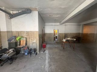 Local comercial en venta en Centro Ciudad en Manises