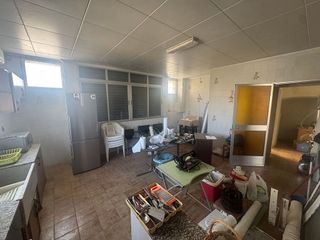 Local comercial en venta en Centro Ciudad en Manises