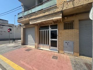 Local comercial en venta en Centro Ciudad en Manises
