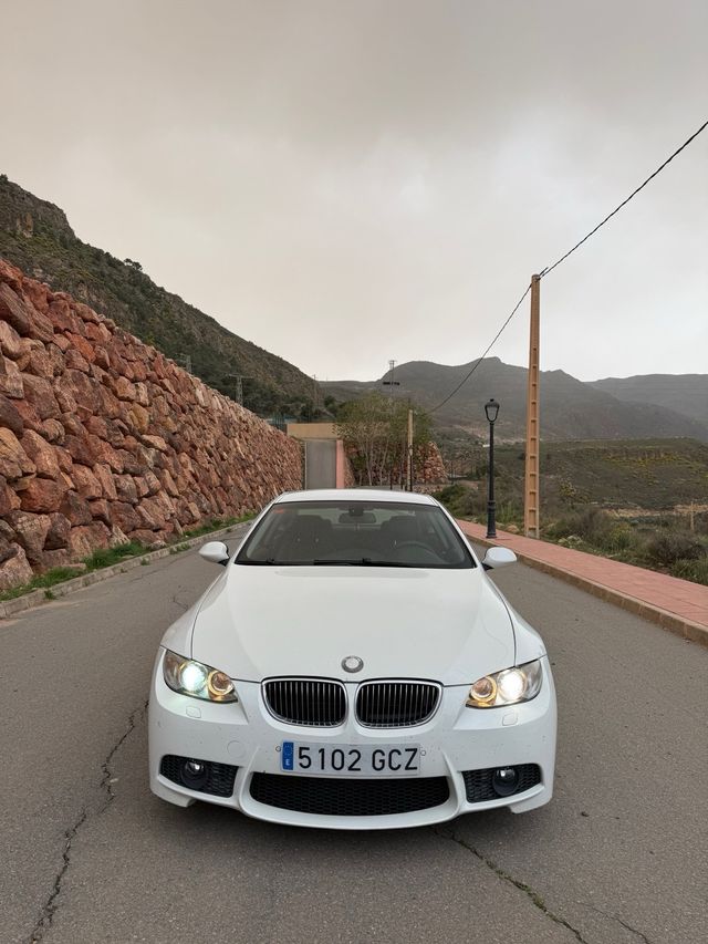 BMW 330xd aut.