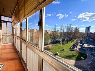 Piso en venta en La Victoria - El Cabildo en Valladolid