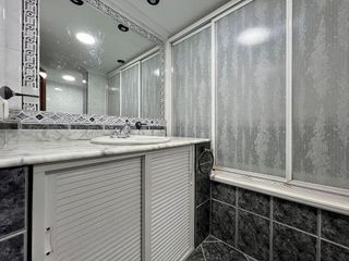 Piso en venta en Poniente-Norte - Miralbaida - Parque Azahara en Córdoba