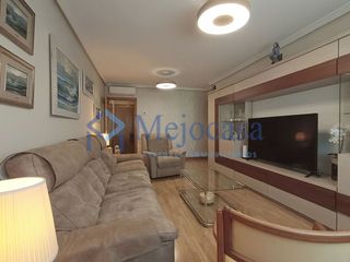 Piso en venta en El Puerto en Coslada