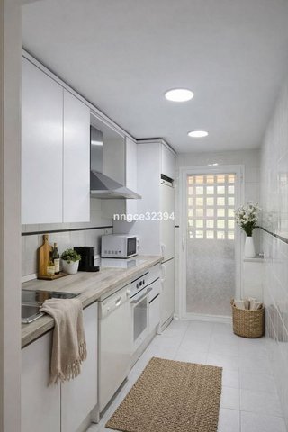 Piso en venta en Nueva Andalucía centro en Marbella