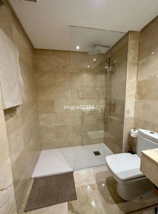 Piso en venta en Nueva Andalucía centro en Marbella