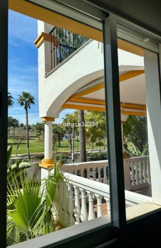 Piso en venta en Nueva Andalucía centro en Marbella