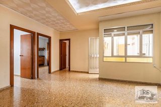 Piso en venta en Núcleo Urbano en Pobla de Vallbona (la)