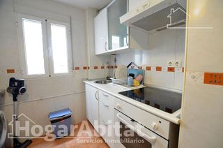 Piso en venta en Juan XXIII en Alicante
