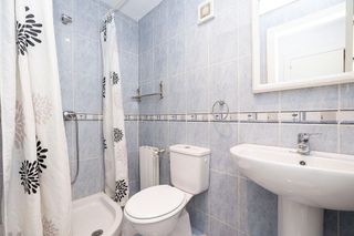 Piso en venta en Camino de Ronda - Rosaleda en Granada