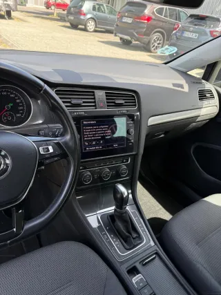 Volkswagen Golf 2019 (oferta 13990€)