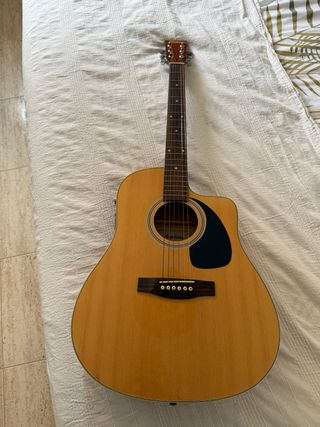Guitarra Acústica Academy con Funda