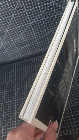 Vhils livro de street art português