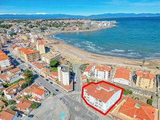 Ático en venta en Escala, L´
