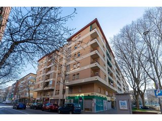 Piso en venta en Santa Eugènia en Girona
