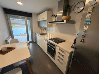 Piso en venta en Joc de la Bola - Camps d'Esports - Ciutat Jardí - Montcada en Lleida