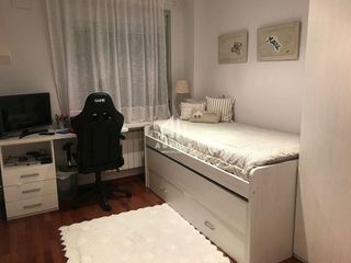 Piso en venta en Joc de la Bola - Camps d'Esports - Ciutat Jardí - Montcada en Lleida