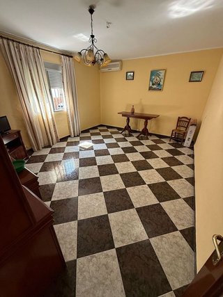 Casa adosada en venta en Alcalá la Real