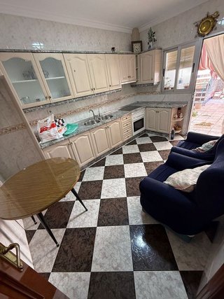 Casa adosada en venta en Alcalá la Real