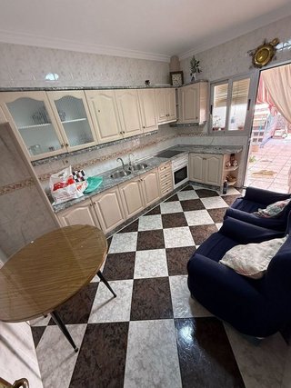 Casa adosada en venta en Alcalá la Real