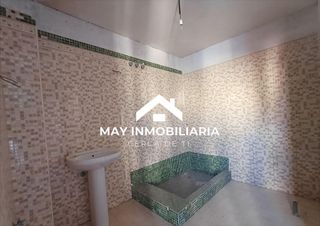 Chalet en venta en Coria del Río