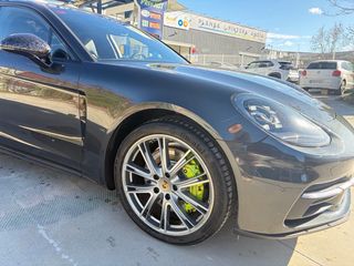 Porsche Panamera 2019