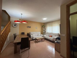 Casa adosada en venta en Miguelturra