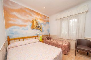 Chalet en venta en Peña de las Águilas en Elche