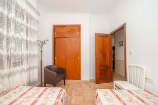 Chalet en venta en Peña de las Águilas en Elche