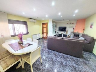 Chalet en venta en Vacarisses