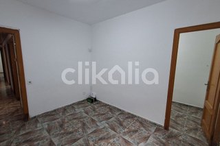 Piso en venta en El Camp de l'Arpa del Clot en Barcelona